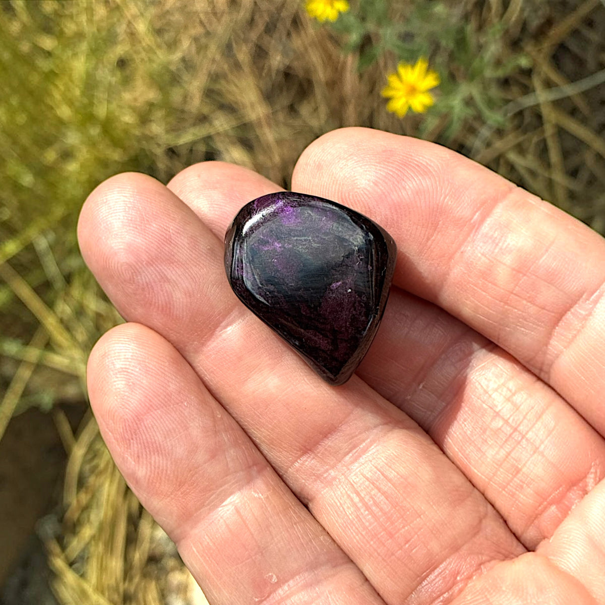 Sugilite Polished - South Africa, 11.9g