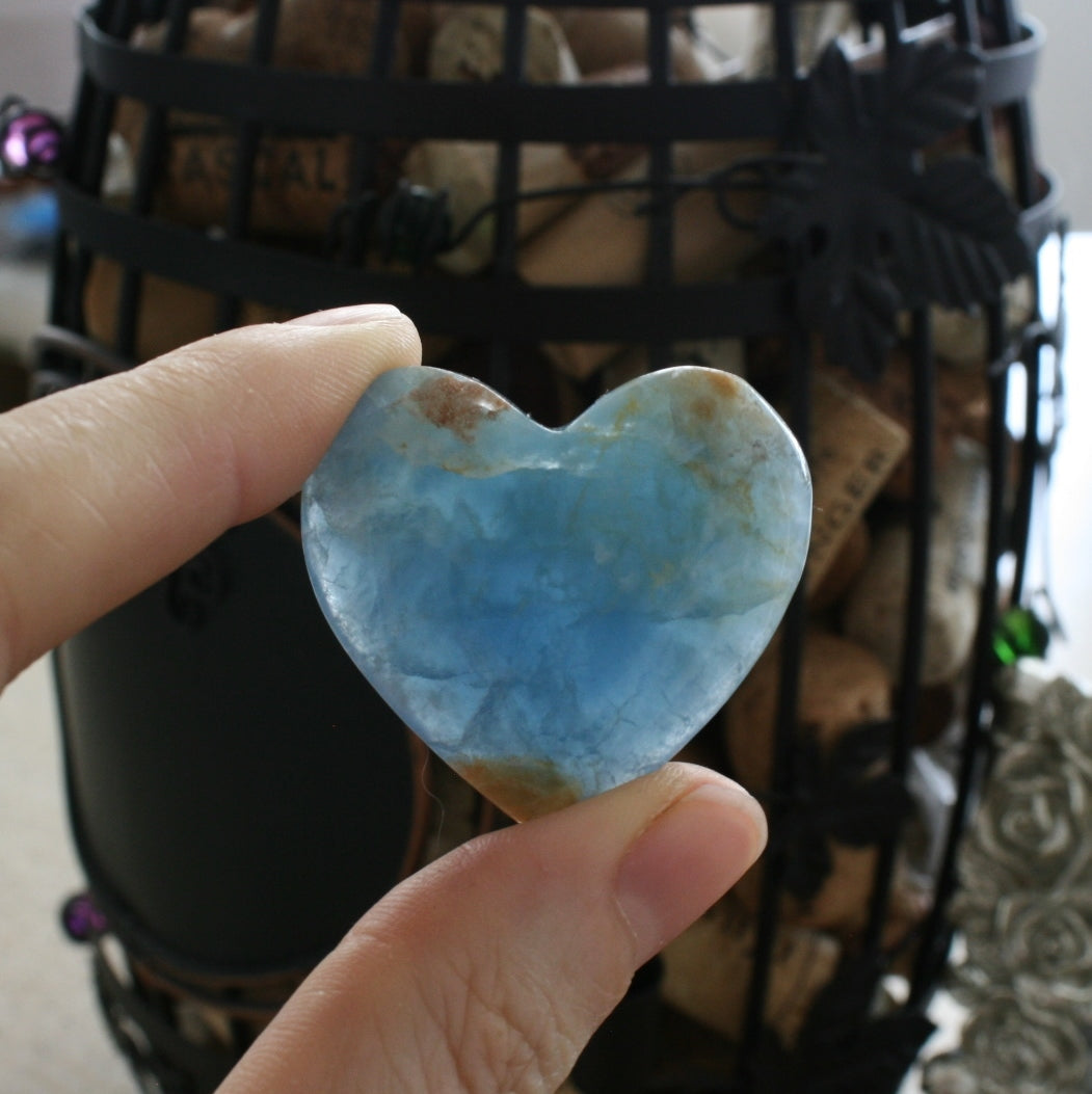 Blue Calcite Heart from Argentina, also called Blue Onyx or Lemurian Aquatine Calcite, LGH2