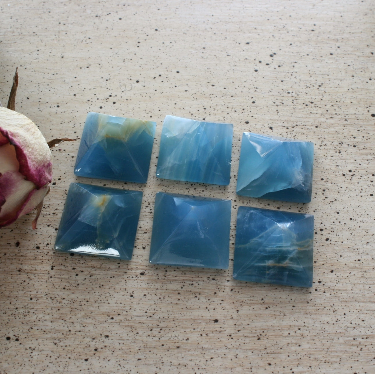Blue Calcite / Blue Onyx Pyramid from Argentina, also called Lemurian Aquatine Calcite, LGPY8