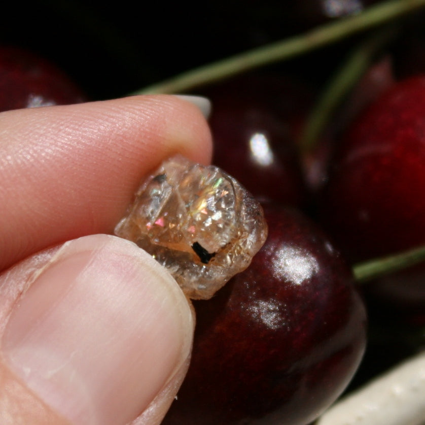 Rainbow Lattice Sunstone from Australia, 0.70 grams