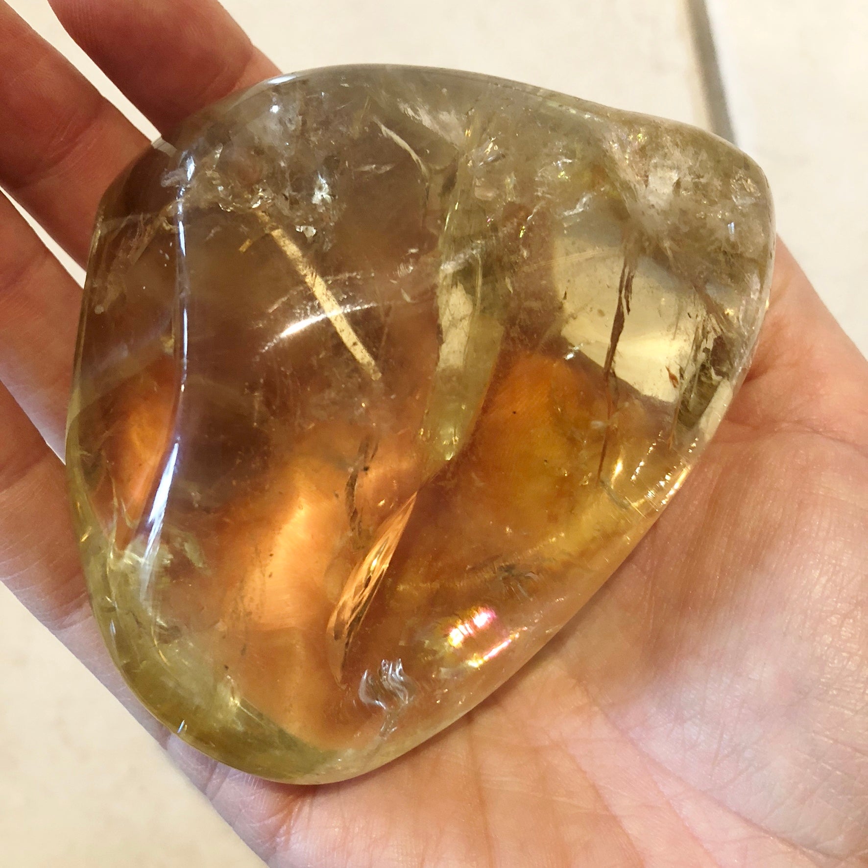 New Crystals, Minerals and Carvings at Hands of Spirit Chapter 3