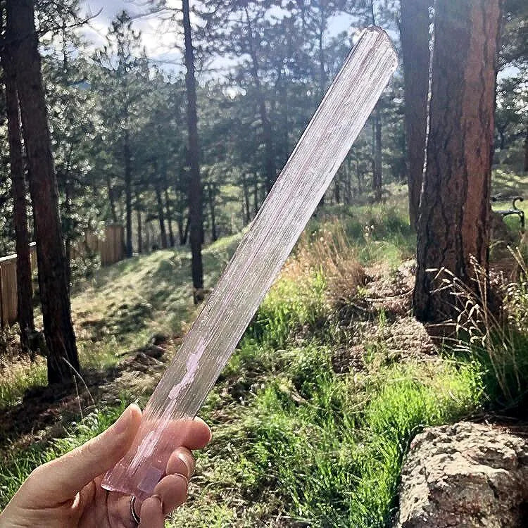 Kunzite Specimen - Afghanistan, 127.4g