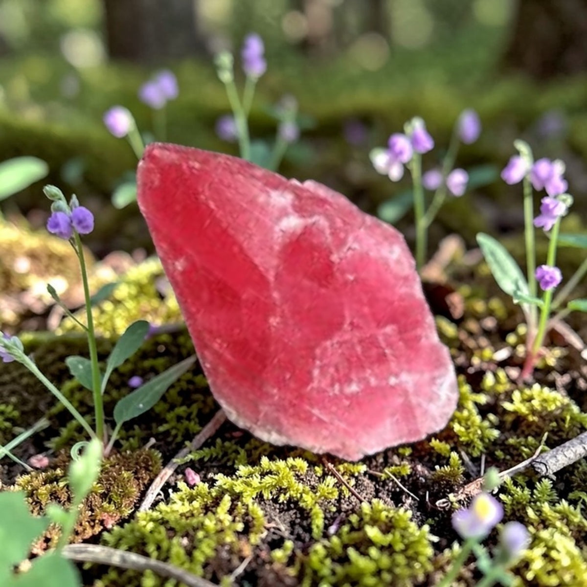 Rhodochrosite Specimen - Liu Bao Mine, Wu Zhou Towm, China, 18.8g