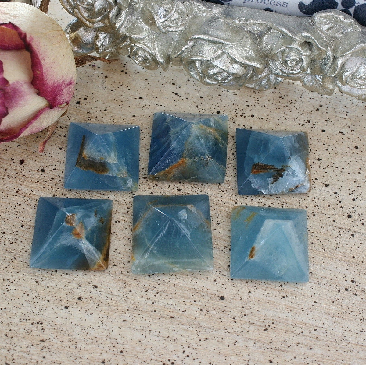 Blue Calcite / Blue Onyx Pyramid from Argentina, also called Lemurian Aquatine Calcite, SMPY1