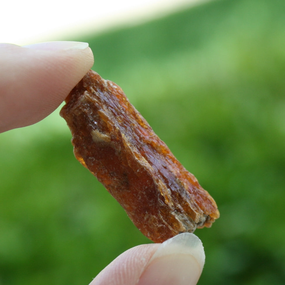 Gemmy Orange Kyanite Crystals, Stone, Healing Tools from Tanzania, 3 to 5 grams each