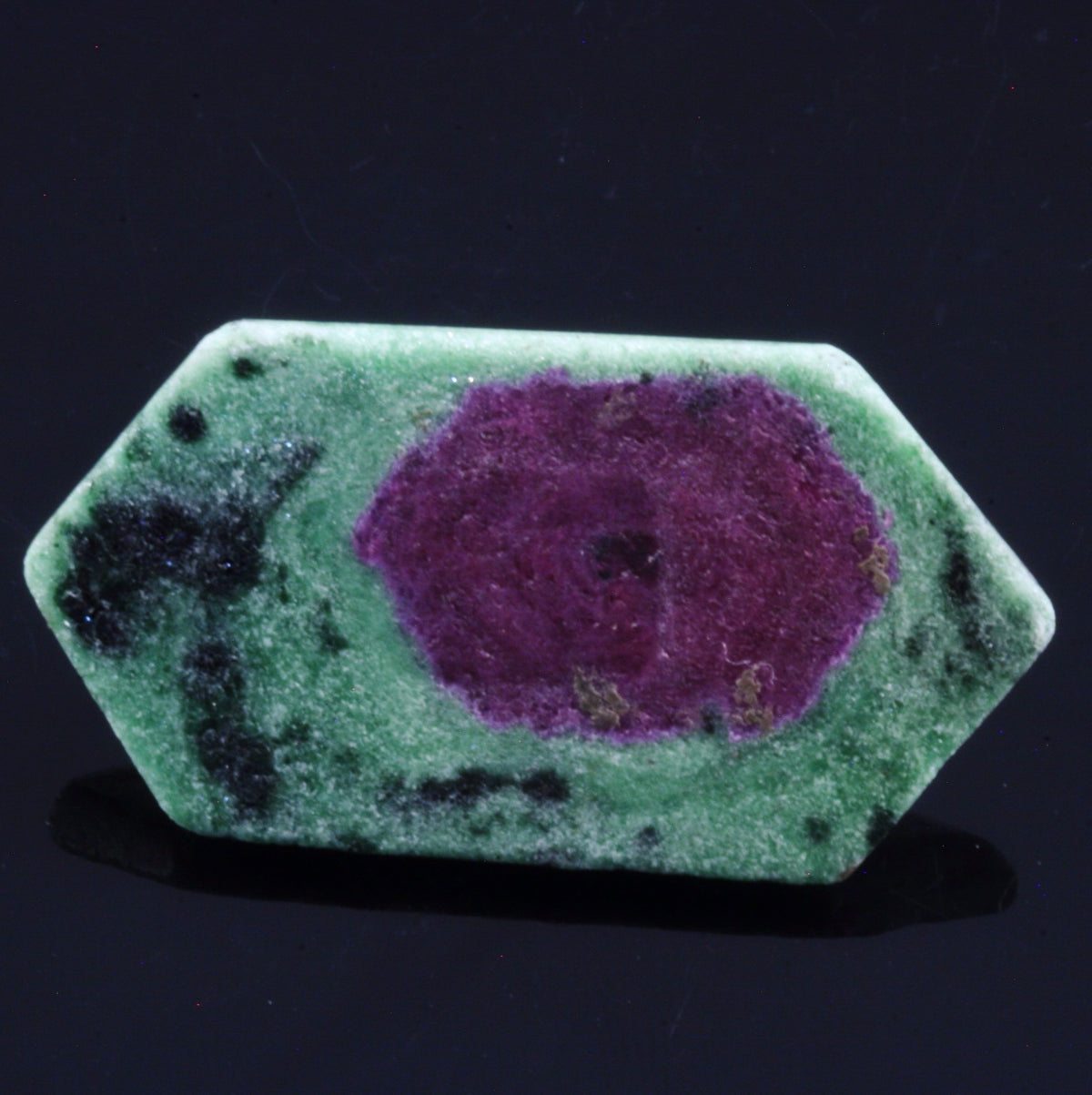 Ruby &amp; Zoisite Cabochon, 7.9g