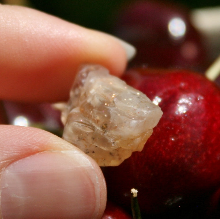 Rainbow Lattice Sunstone from Australia, 2.2 grams